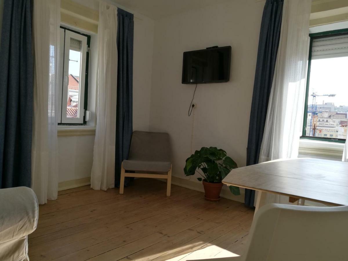 Pretty Views Apartment Lisbon Bagian luar foto
