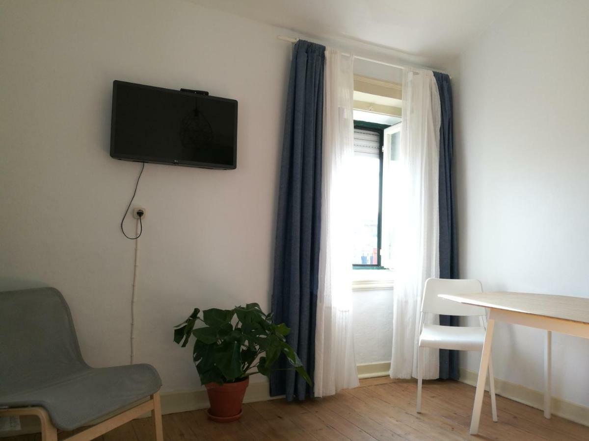 Pretty Views Apartment Lisbon Bagian luar foto