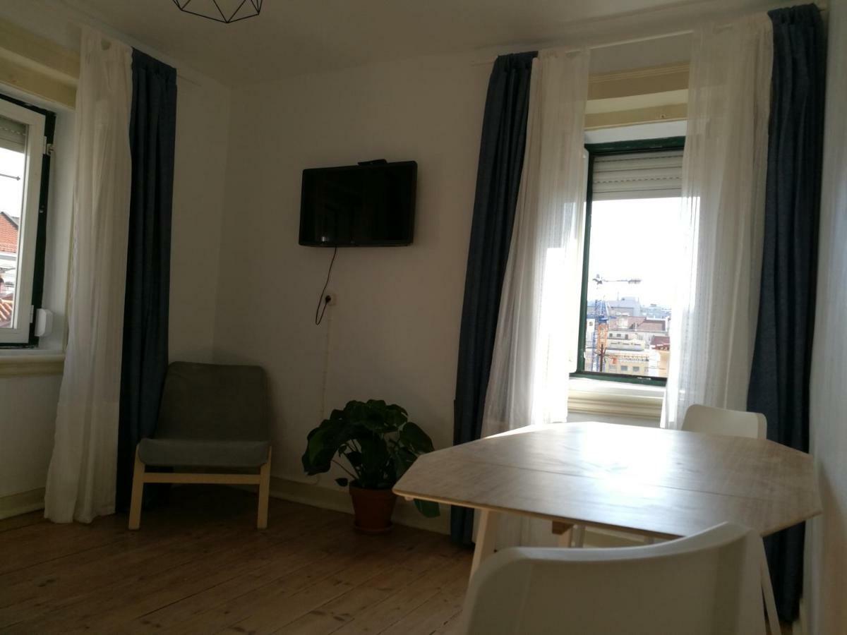 Pretty Views Apartment Lisbon Bagian luar foto